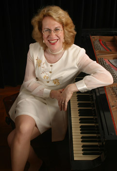 12981saradavisbuechner.jpg